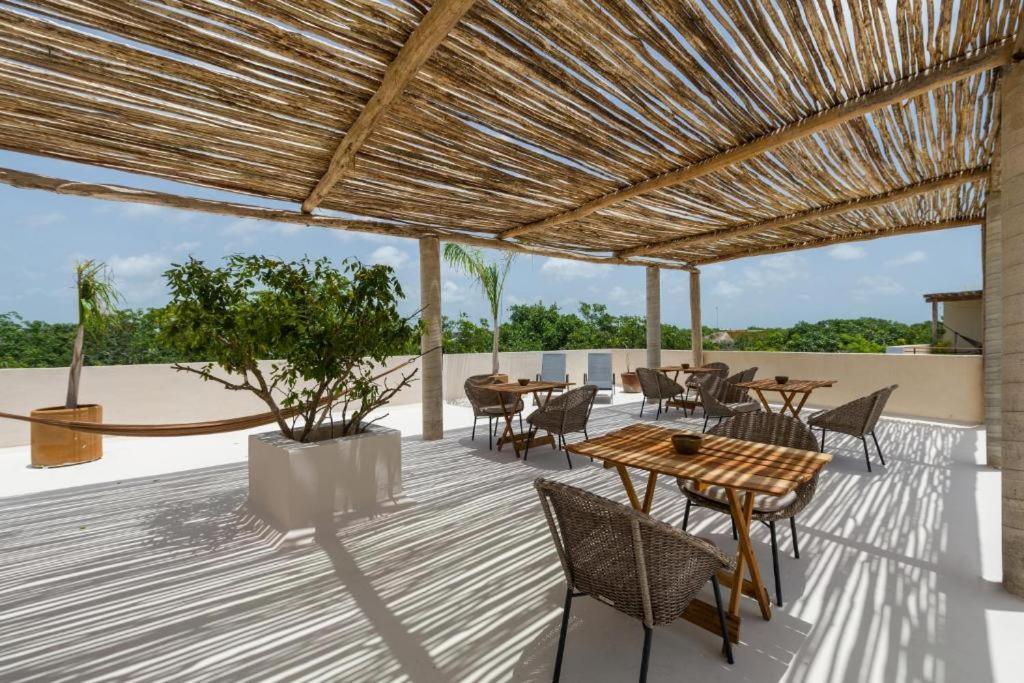 Koos Tulum Hotel Exterior photo